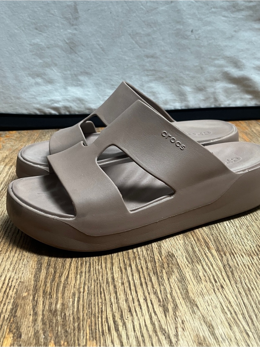 Crocs Getaway Platform H-Strap Slides Mushroom Brown Tan Women’s 11 - Picture 2 of 7